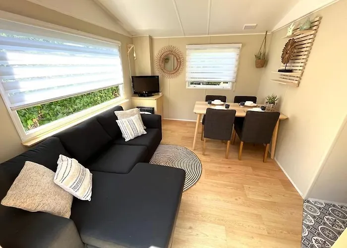 In Nabij Strand. Appartement Ouddorp